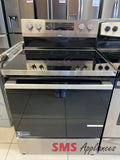Open Box Stoves / Ranges HBE3502CAS Hisense - Image 1