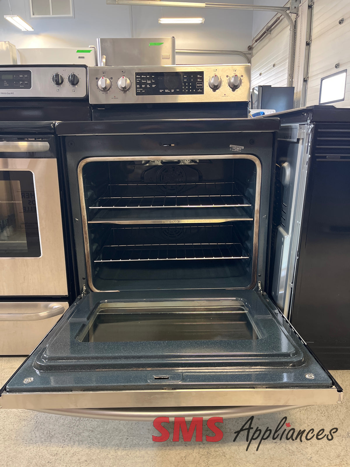 Refurbished Stoves / Ranges NE59R1ABSR Samsung - Image 2