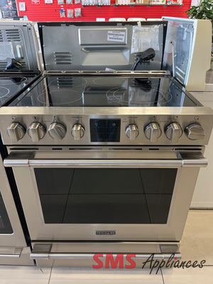 Refurbished 30" Stove Frigidaire PCFE307CAFC