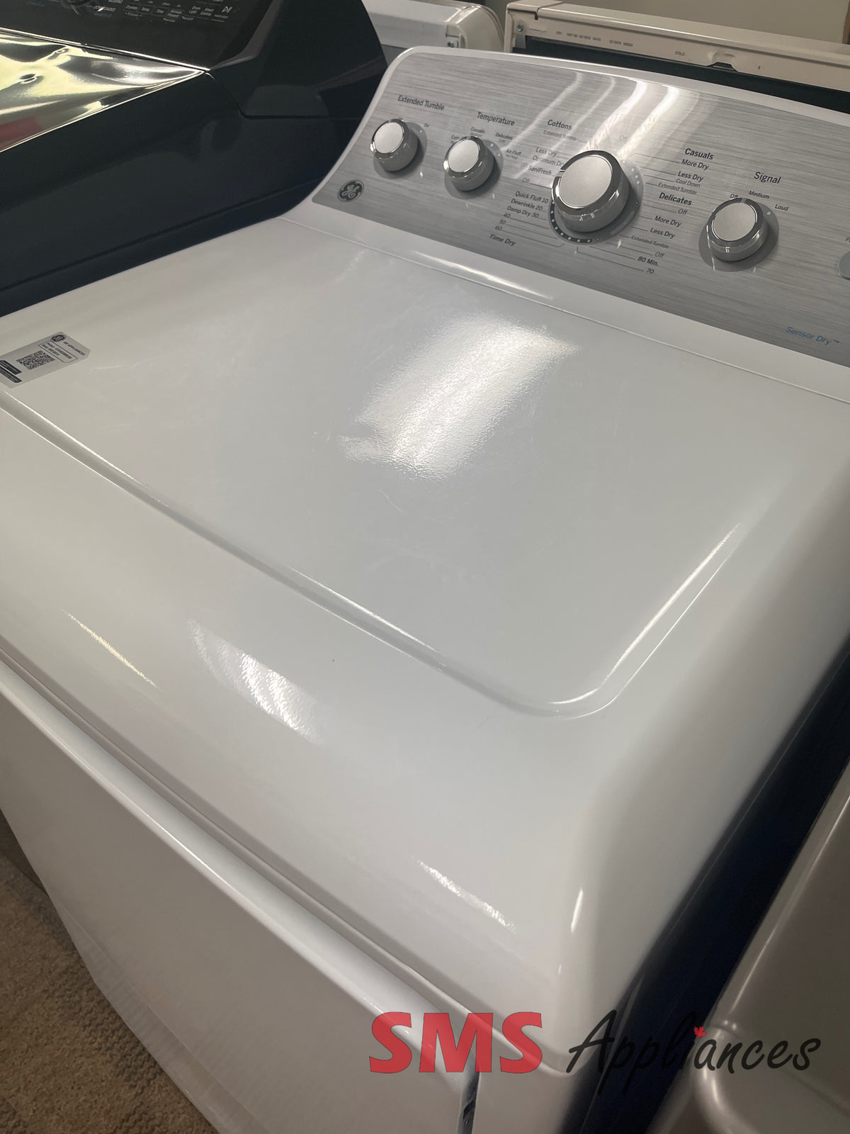 Refurbished GE GTD45EBMRWS dryer close-up - SMS Appliances