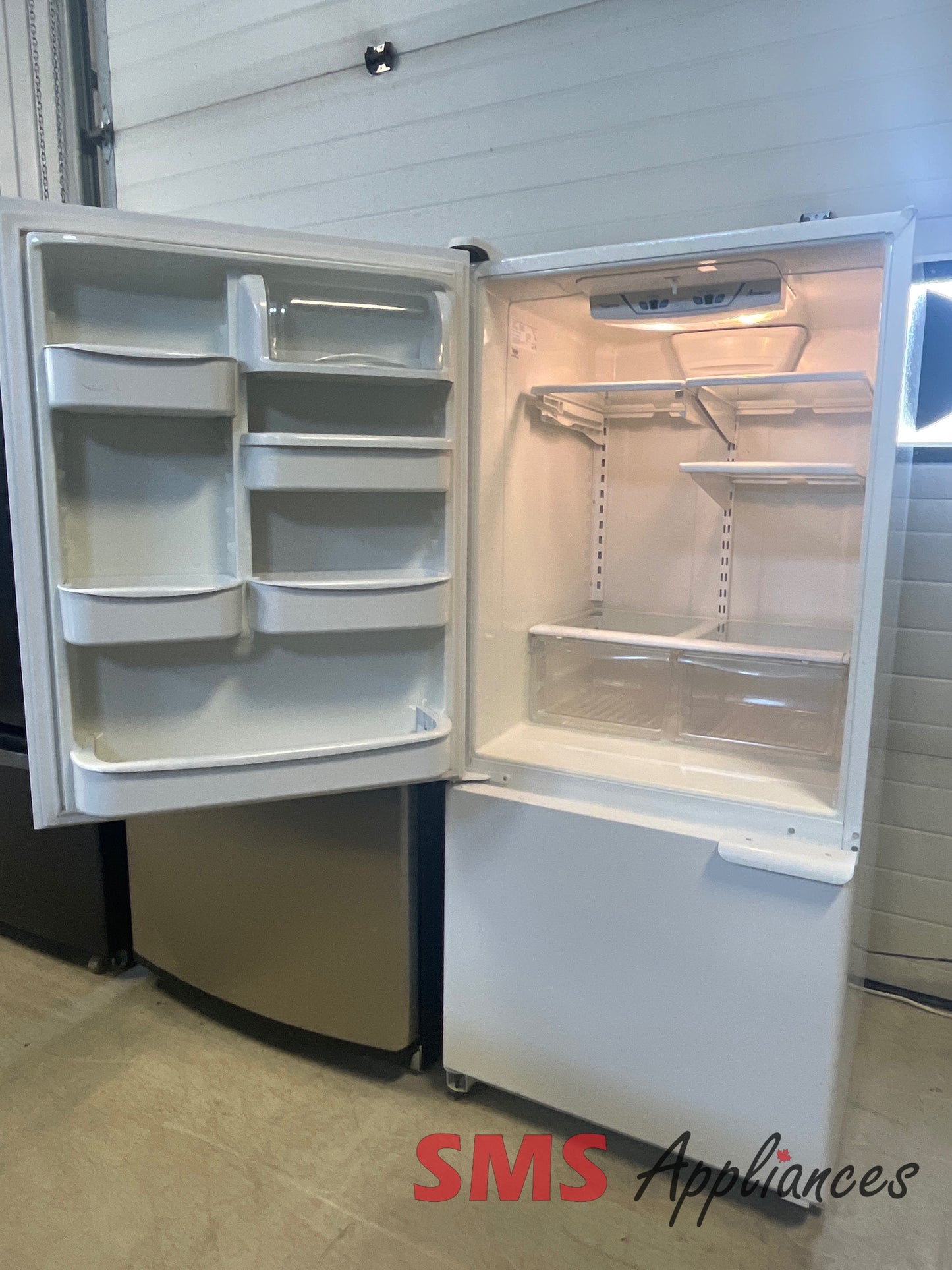 Refurbished Fridges ABB192ZWEW Amana - Image 3