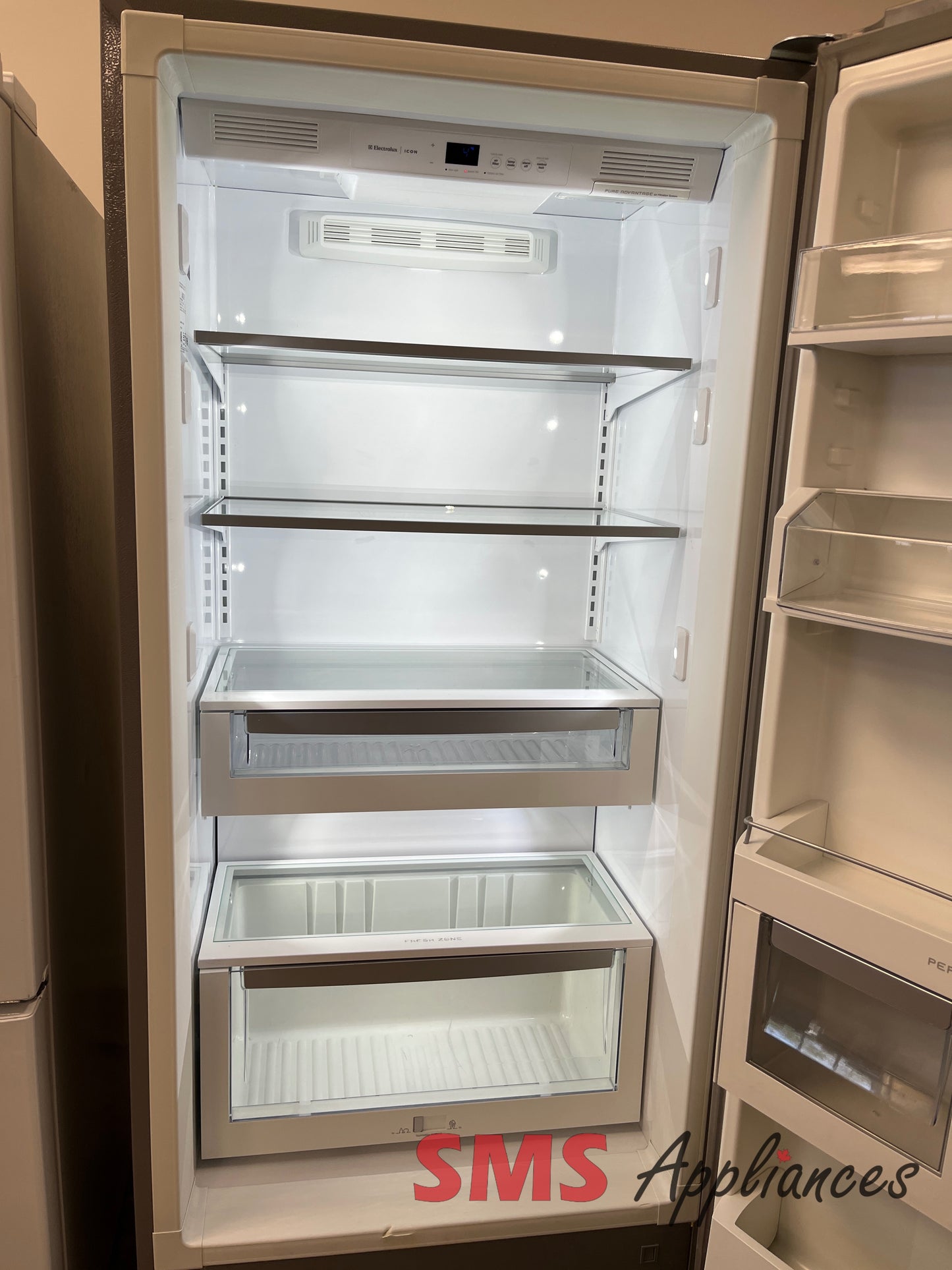 Refurbished Fridges E32AR75JPS Electrolux - Image 2