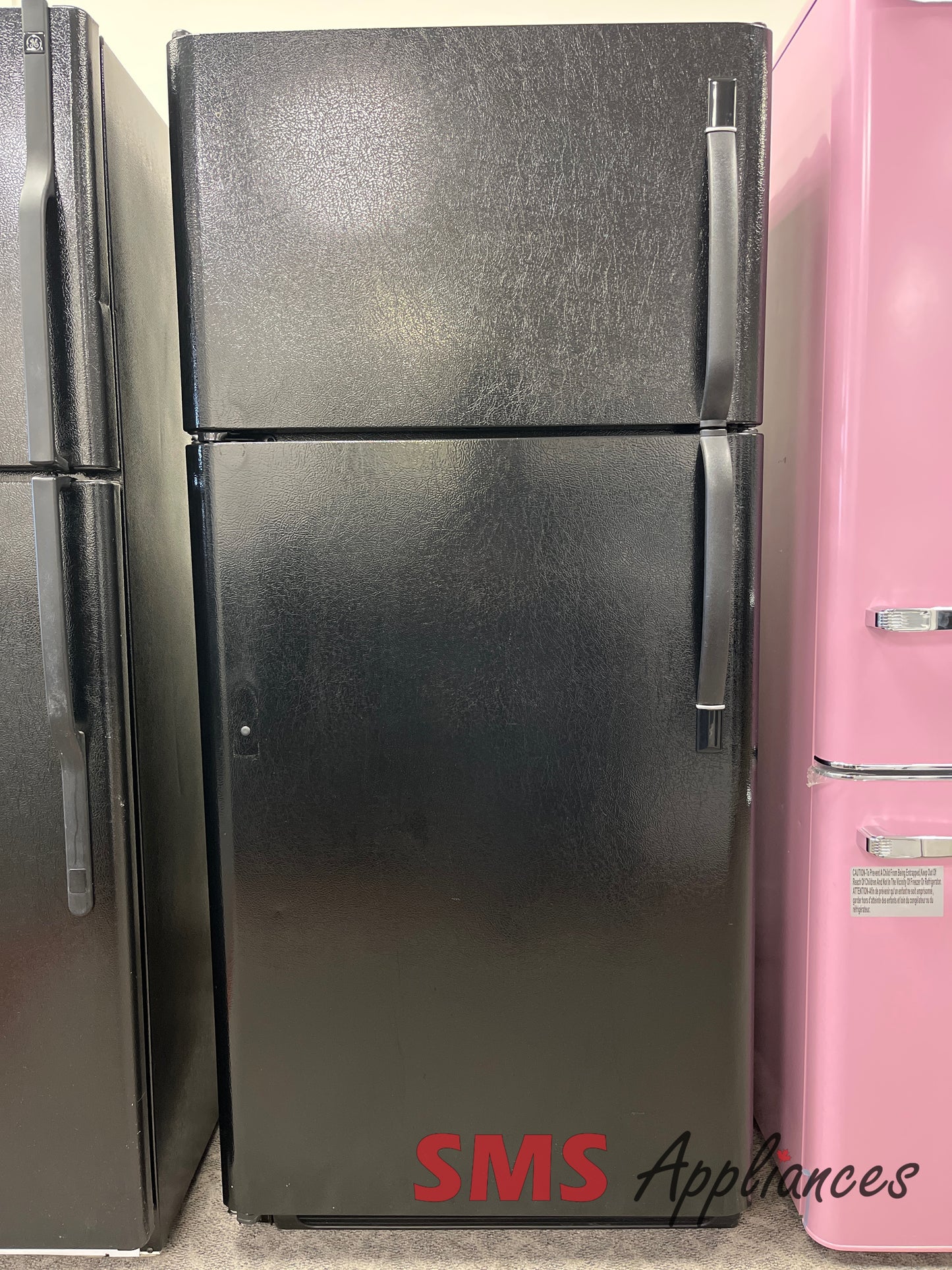 Refurbished Fridges FRT18G6JB Frigidaire - Image 1