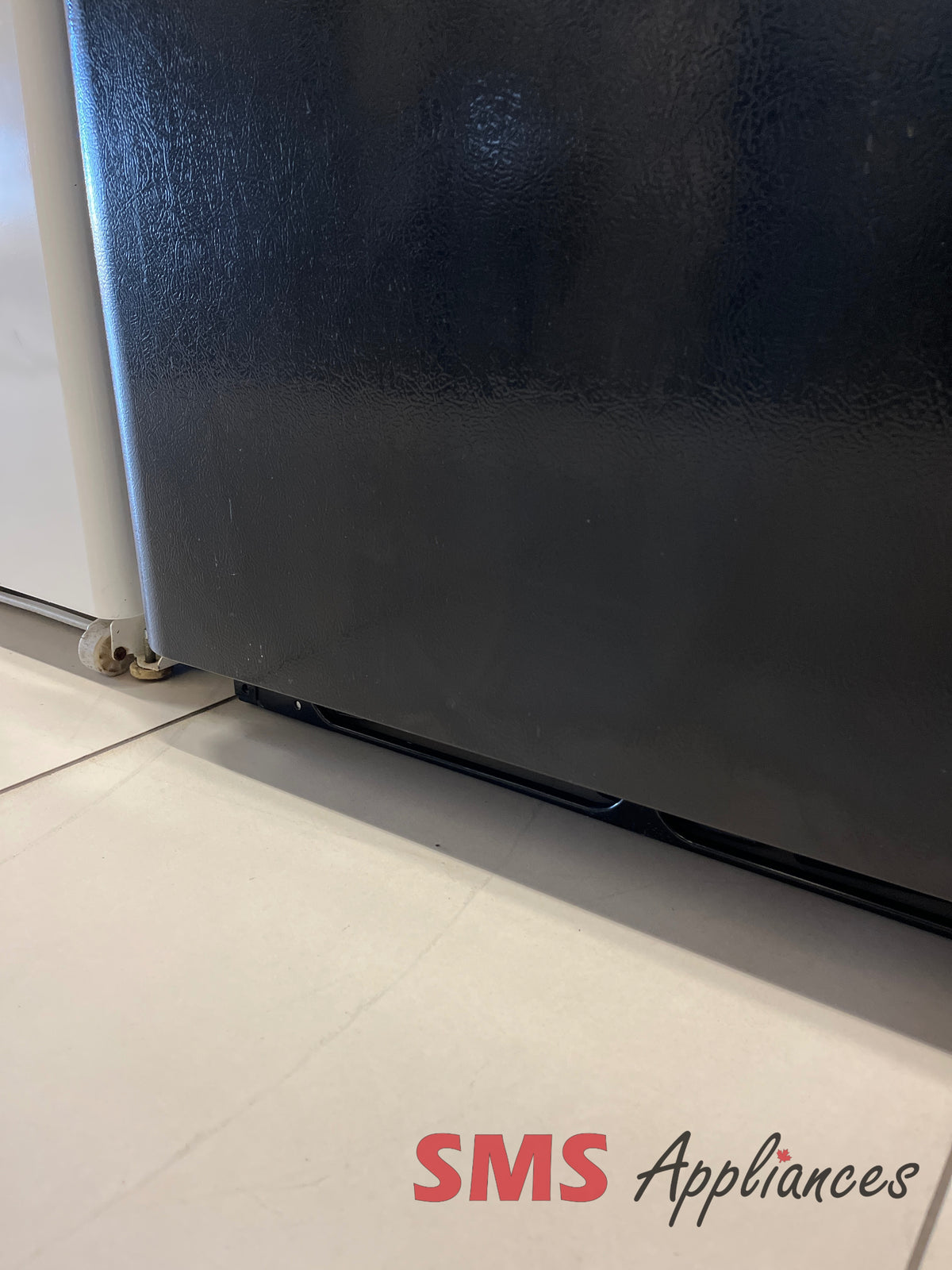 Refurbished 30" Fridge Frigidaire FRT21S6ABH - fridge for sale at SMS Appliances Calgary