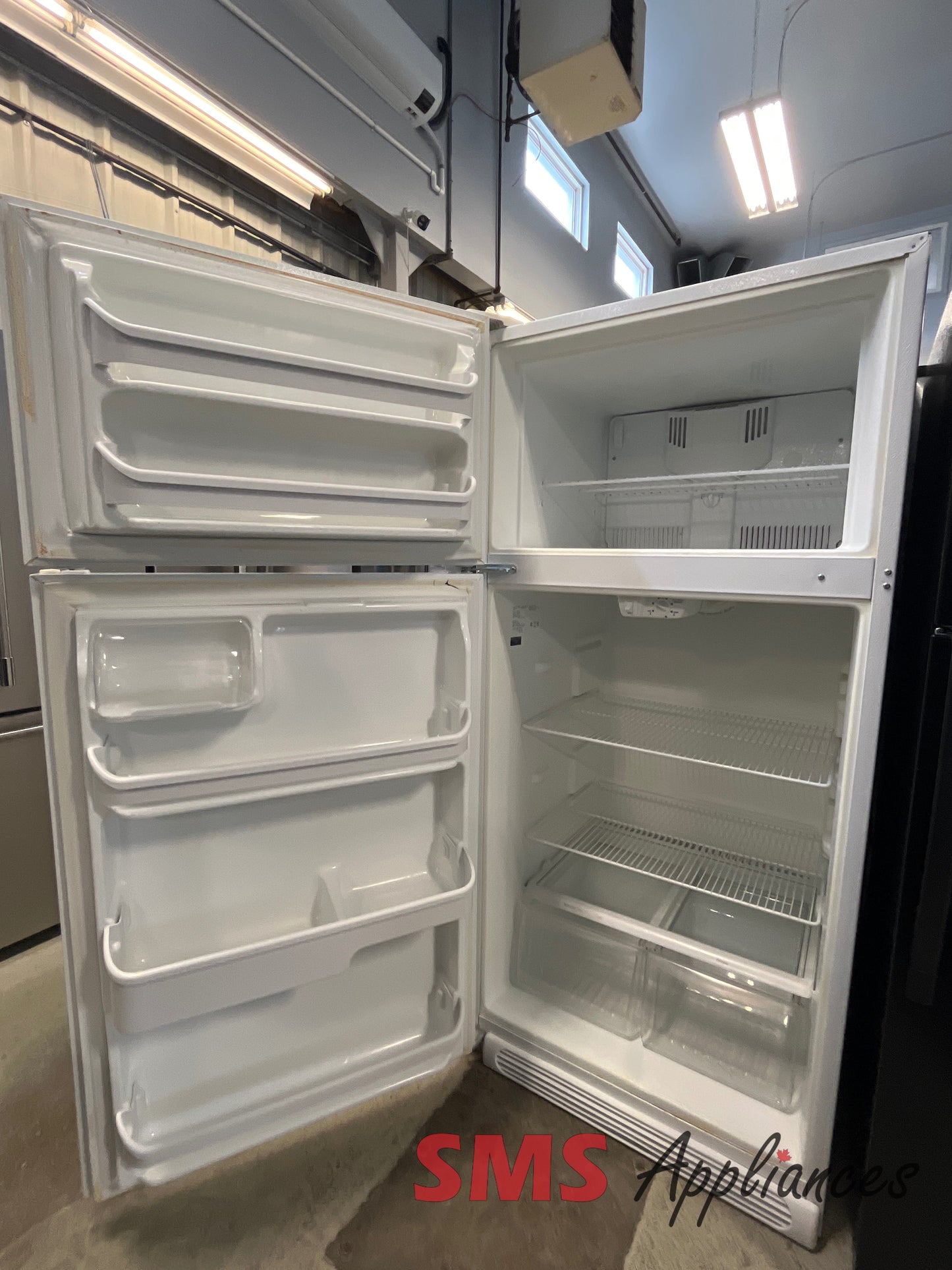Refurbished Fridges FRT8B5EZ Frigidaire - Image 2