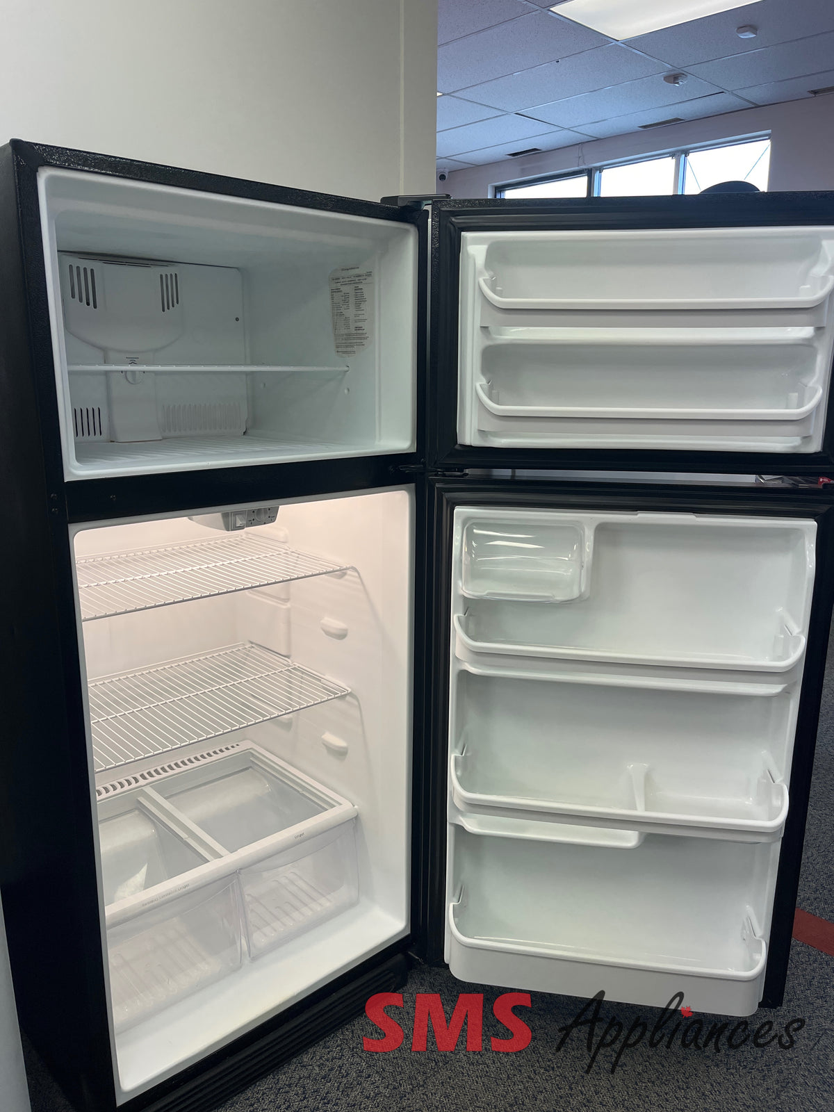 Refurbished Fridges FRT8B5HB0 Frigidaire - Image 3