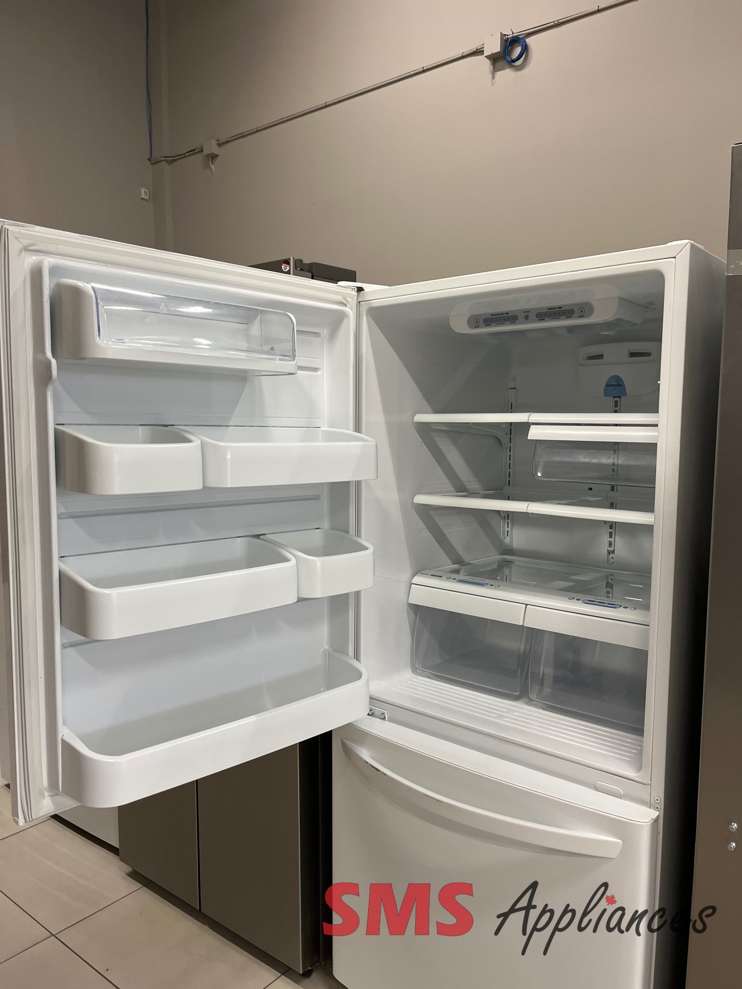 Refurbished Fridges LDN20718SW LG - Image 3