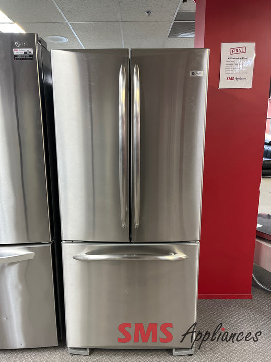 Refurbished 33" Fridge GE PFSS0MFZBSS for sale in Medicine Hat - SMS Appliances