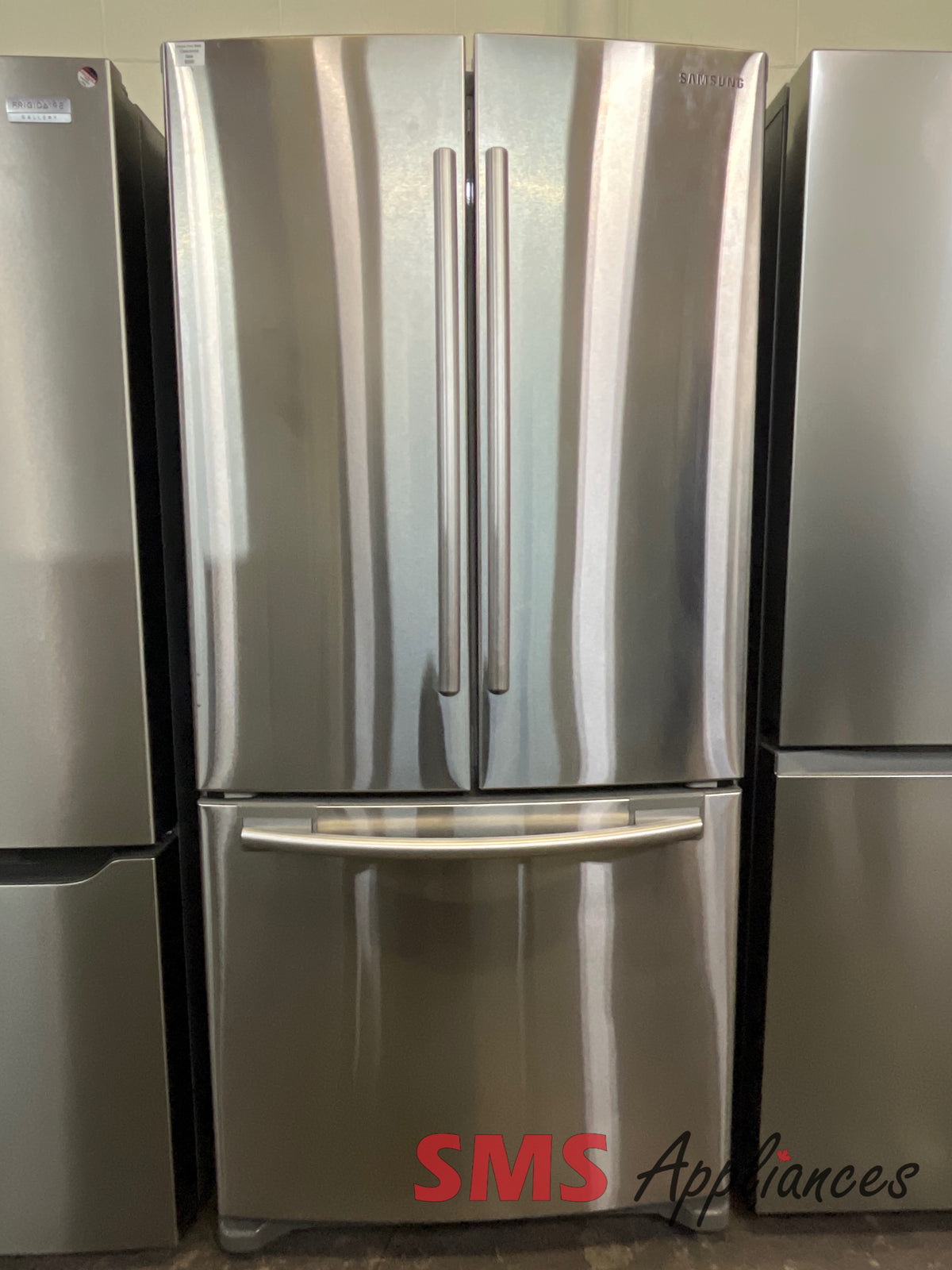 Refurbished Fridges RF18HFENBSR Samsung - Image 1