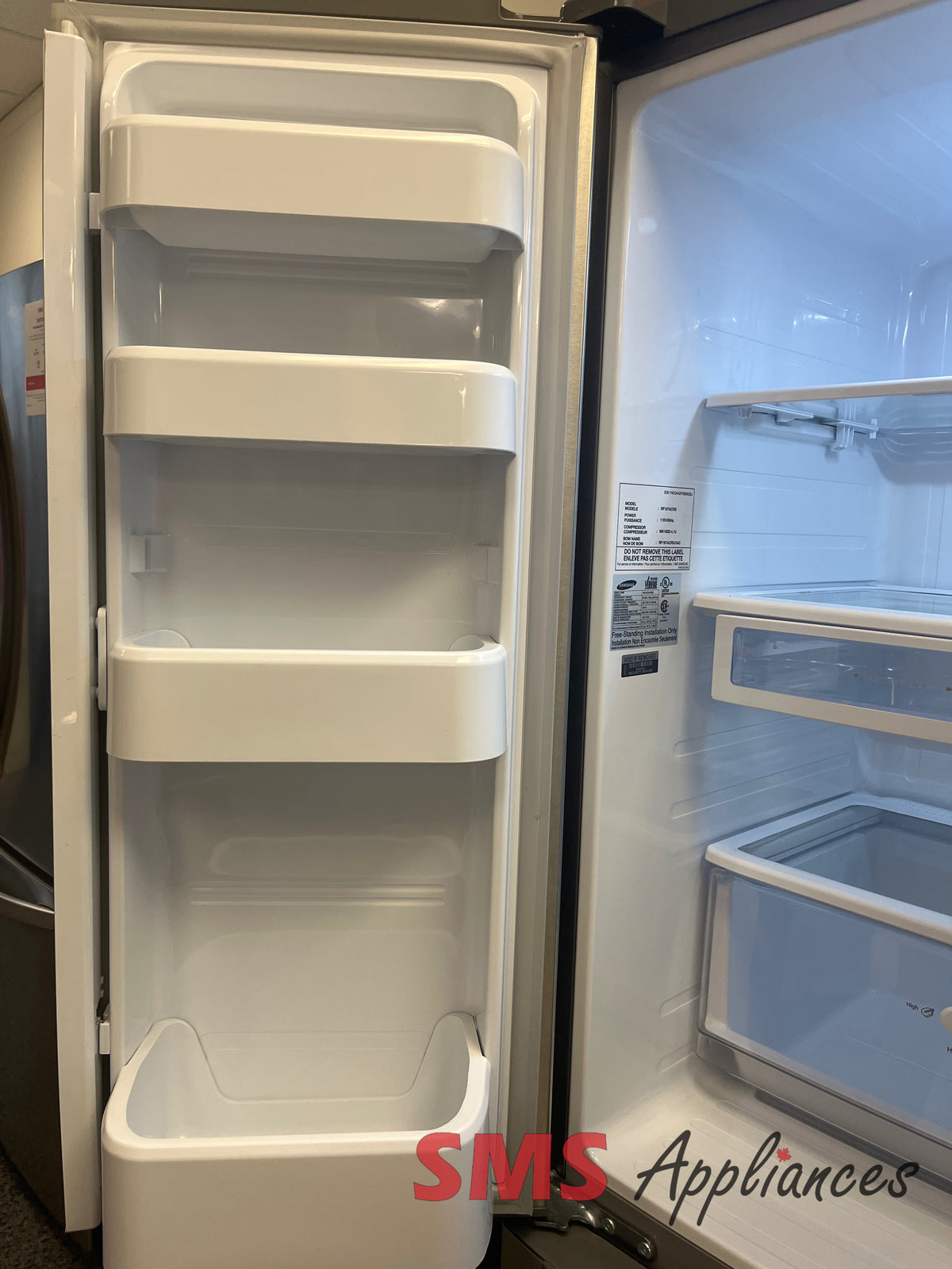 Refurbished Fridges RF197ACRS Samsung - Image 3