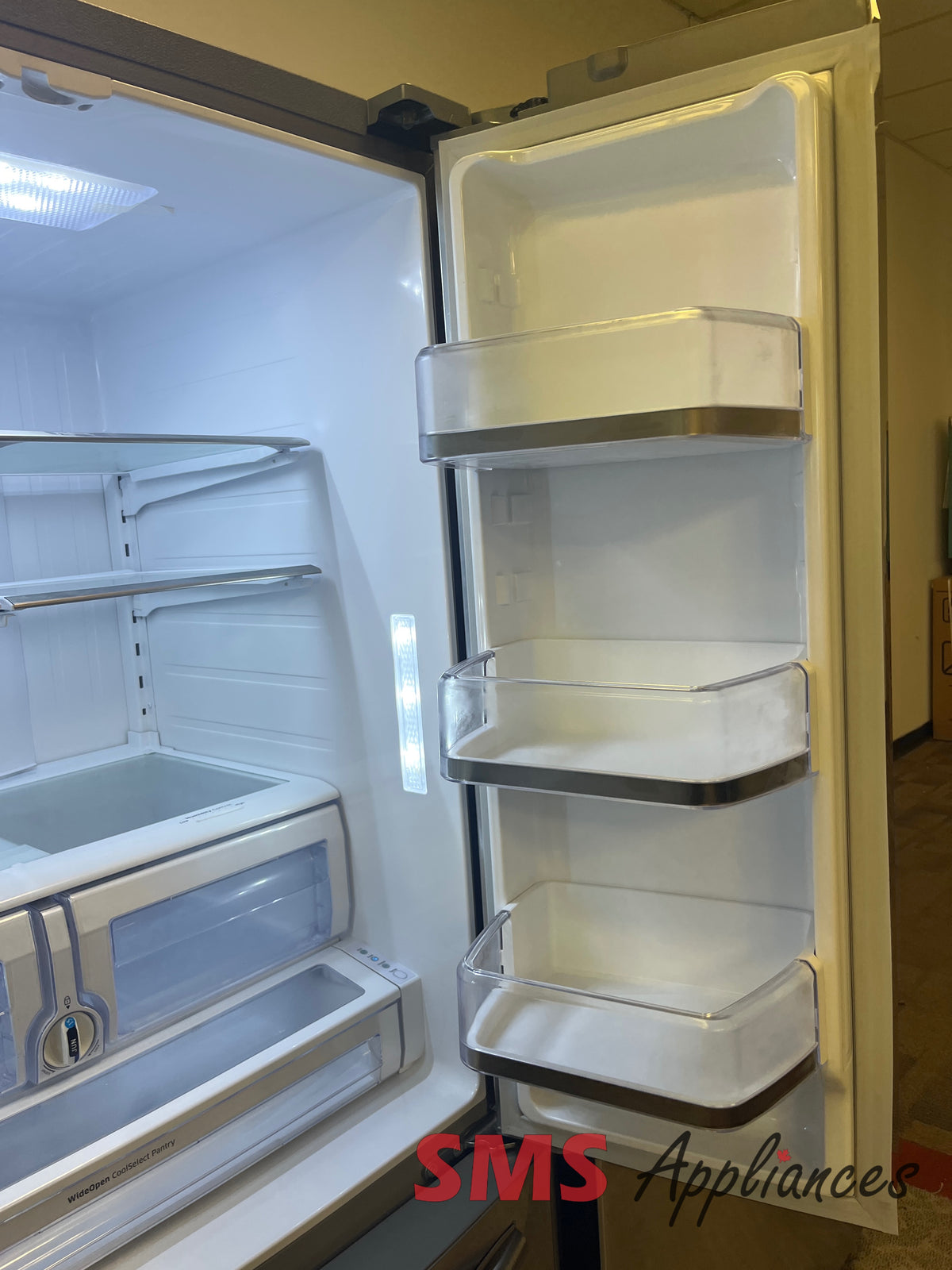 Refurbished Fridges RF26J7500SR Samsung - Image 4