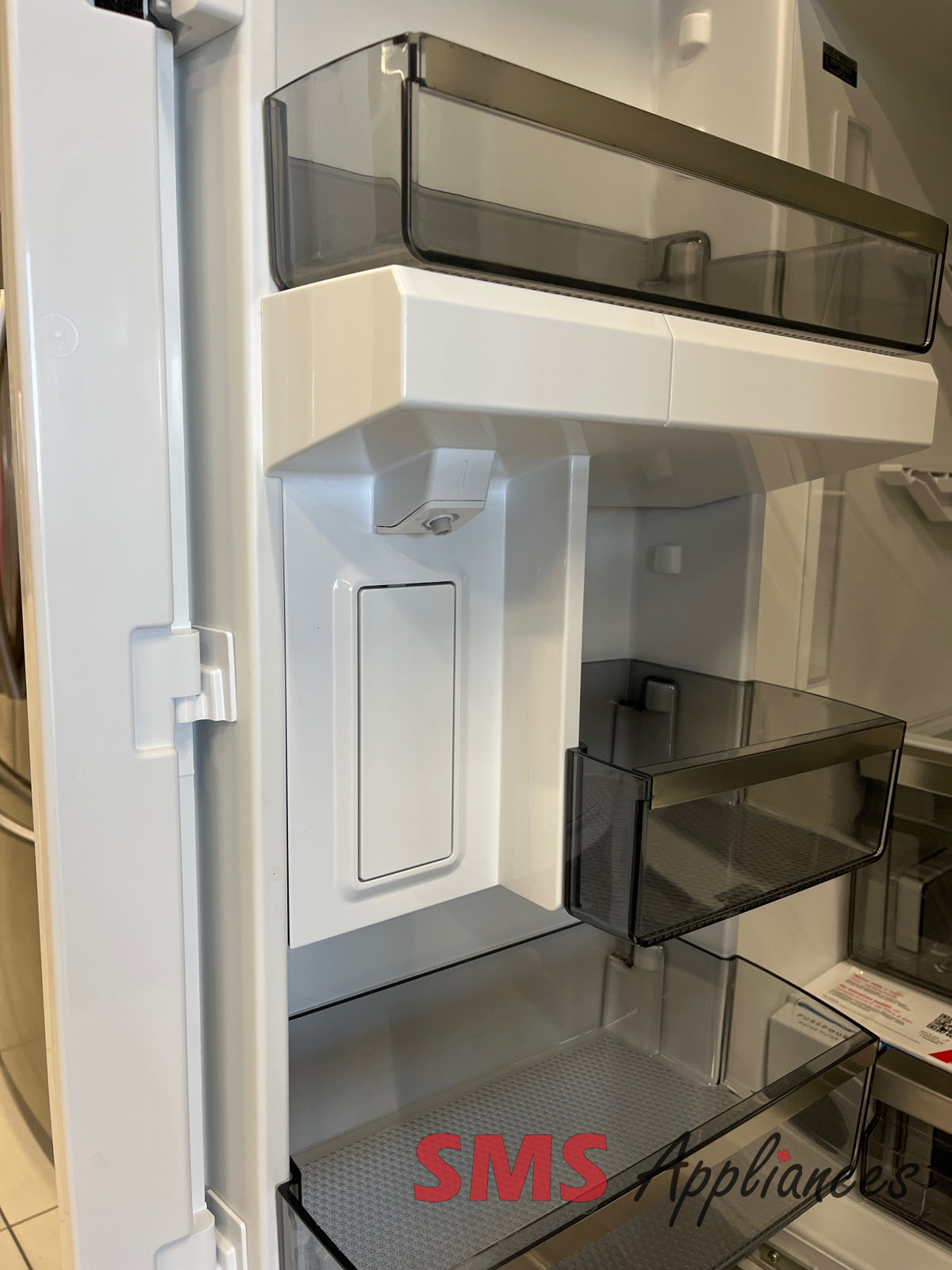 Refurbished Fridges RRFG2383AF Frigidaire - Image 4