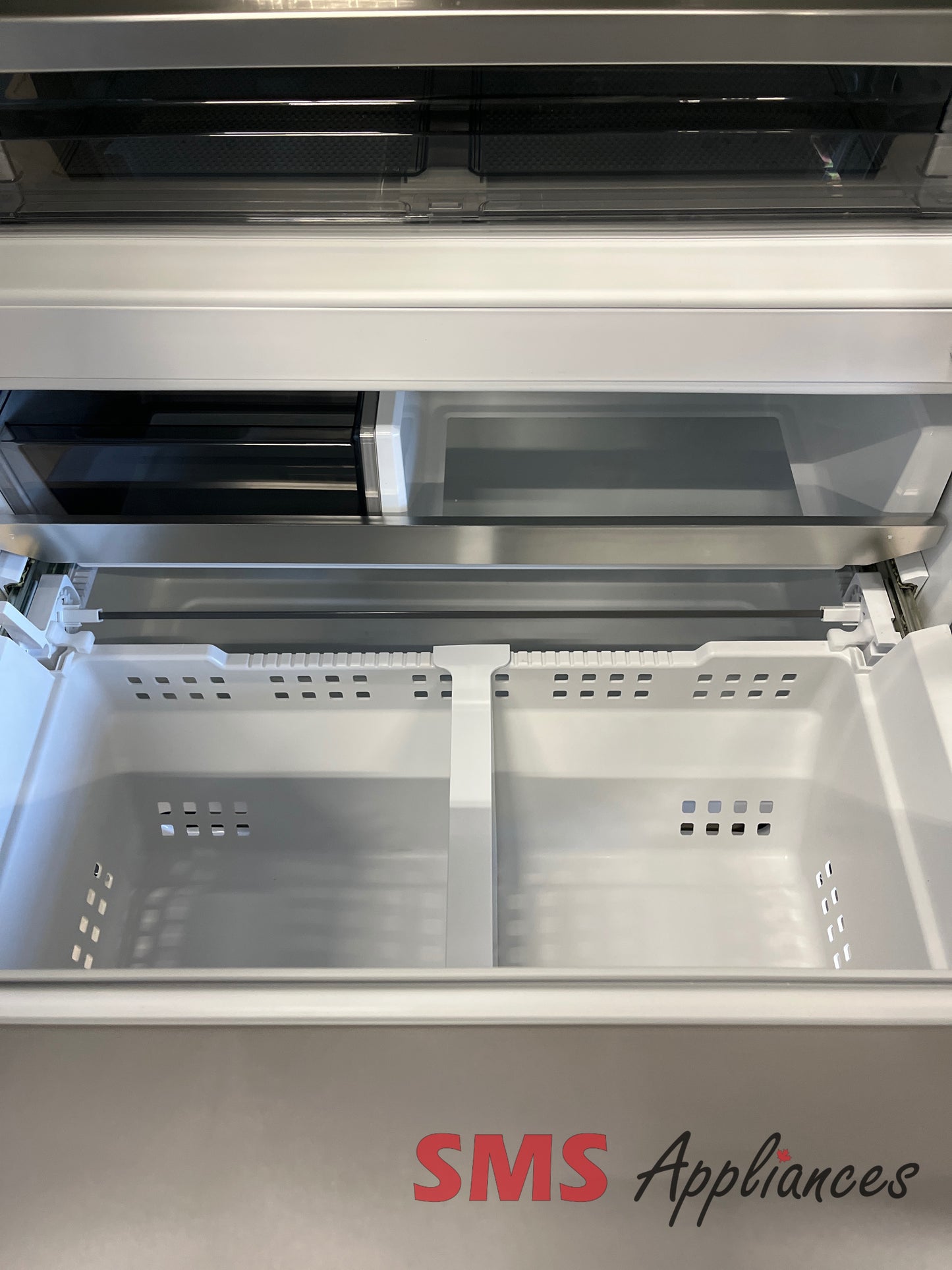 Refurbished Fridges RRFG2383AF Frigidaire - Image 5