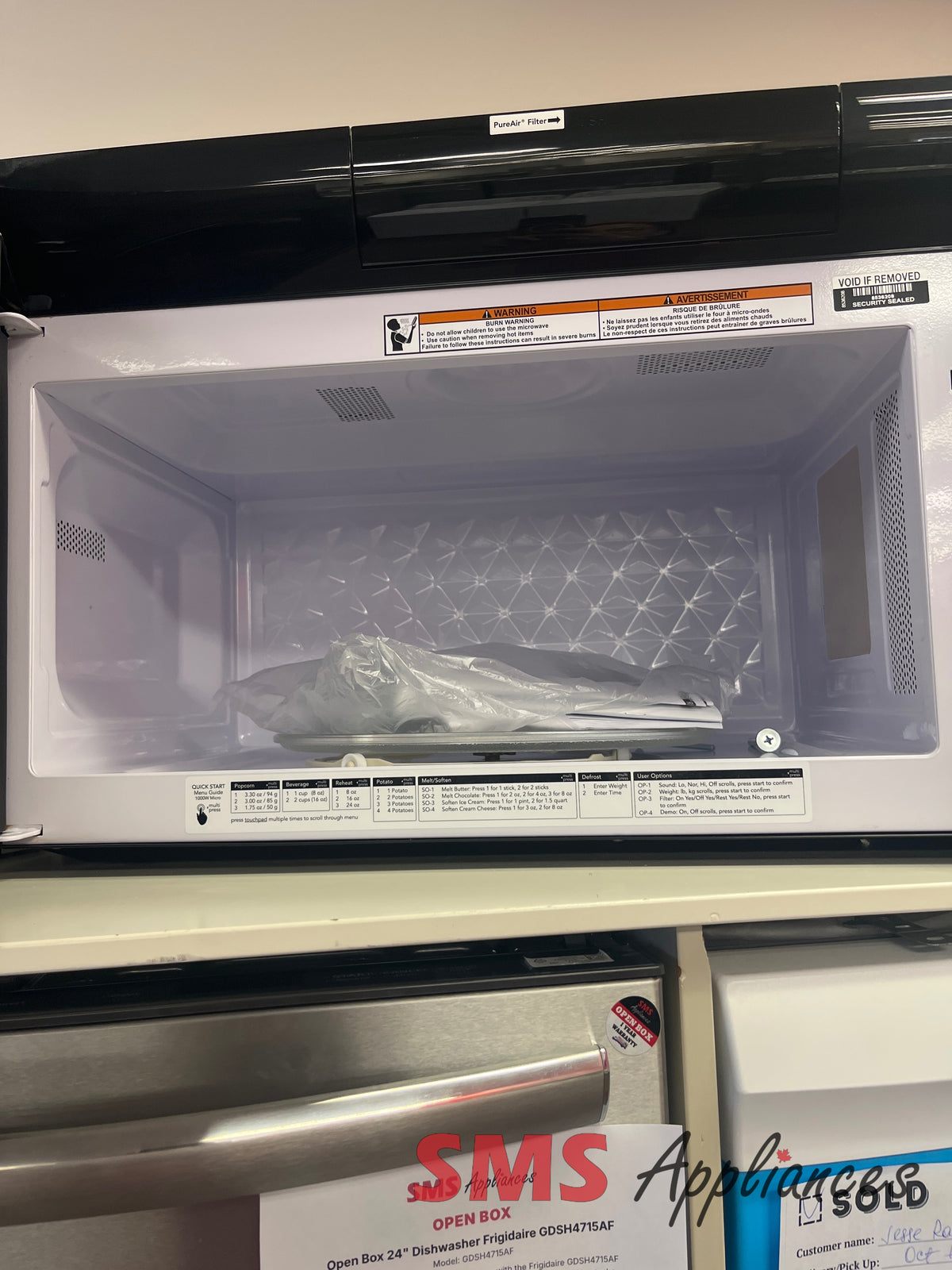 30" Frigidaire FMOS1846BS refurbished microwave - SMS Appliances Calgary