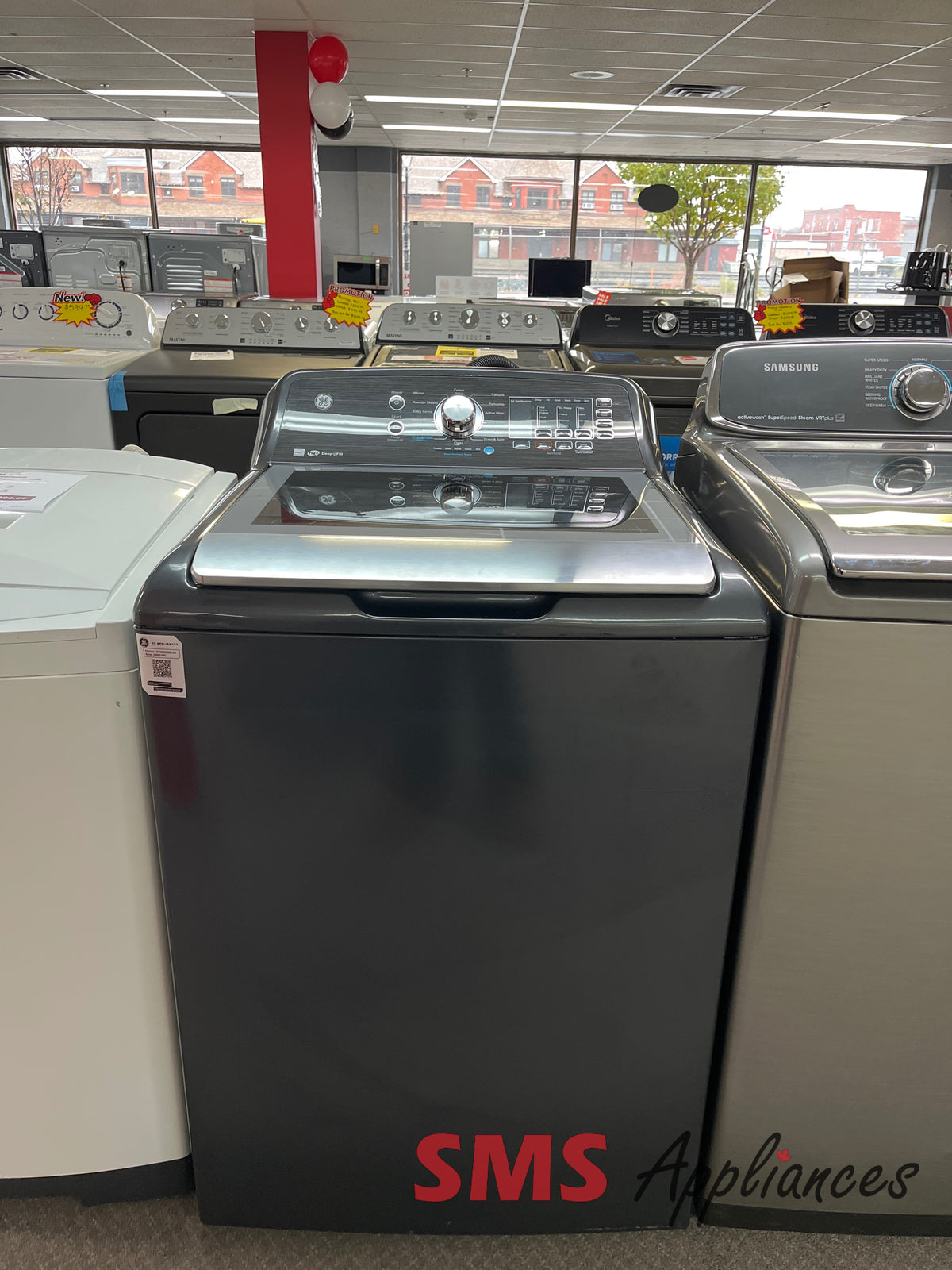Refurbished 27" Washer GE GTW680BMR1DG for sale in Medicine Hat - SMS Appliances