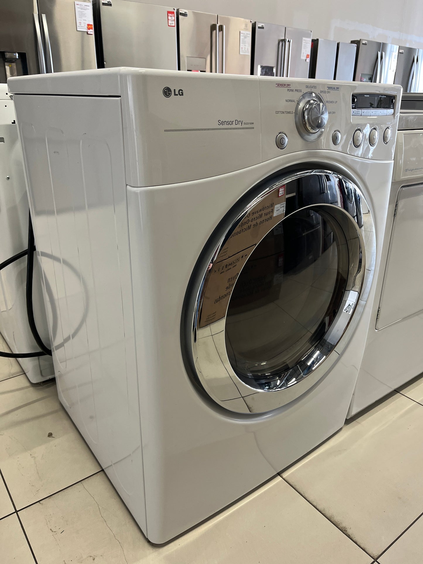 Refurbished – 27" Dryer LG DLE2150W