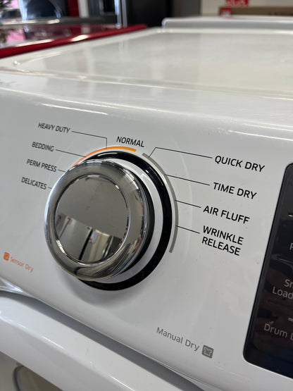 Refurbished – 27" Dryer Samsung DV42H5000EW