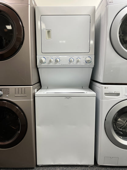Refurbished – 27" Laundry Set Frigidaire GCET1031CS
