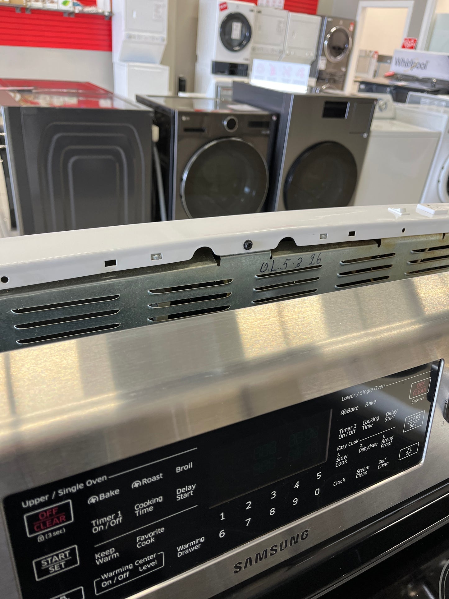 Refurbished – " Stove Samsung NE59J7750WS