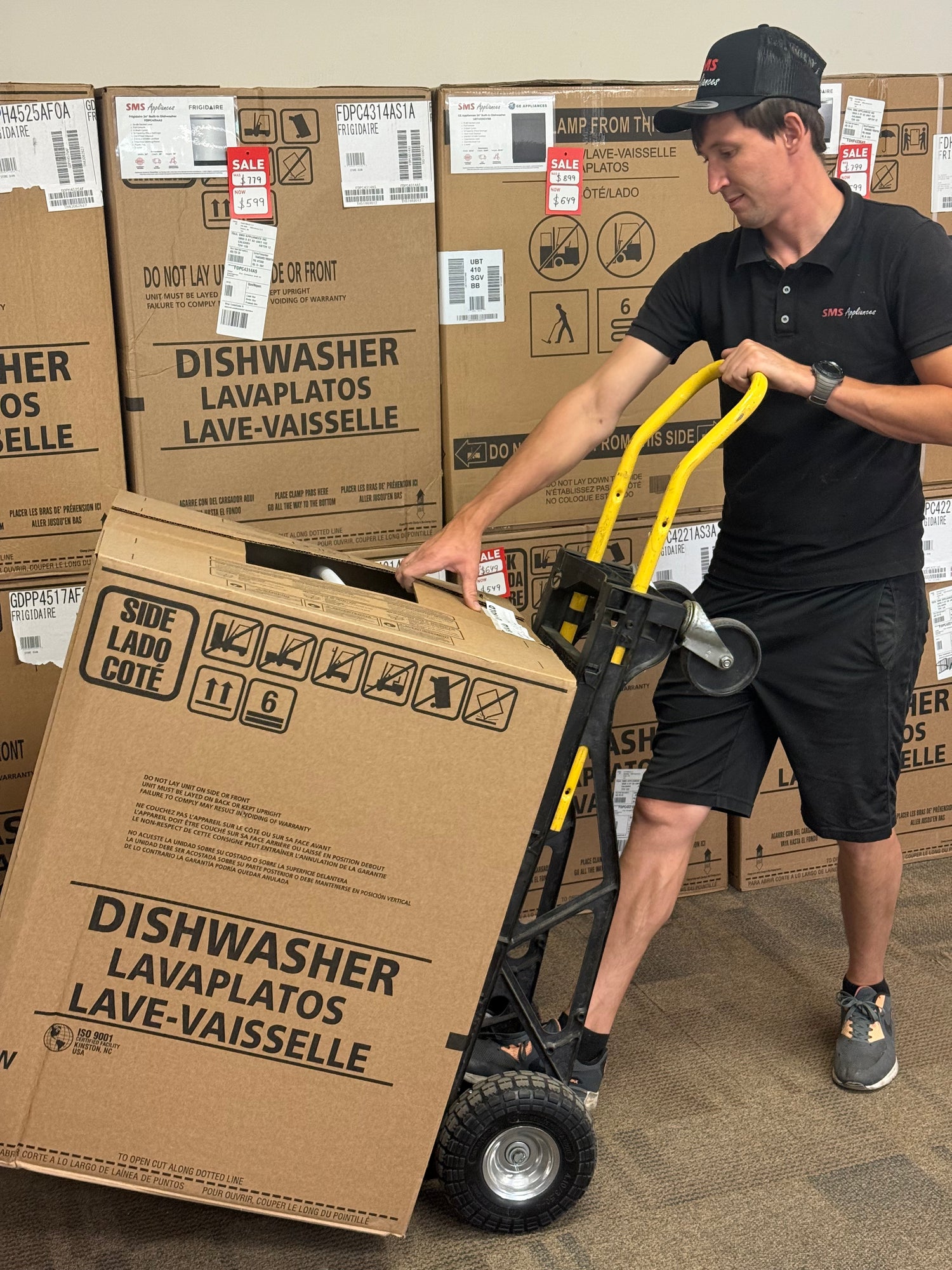 Dishwasher delivery services in Calgary South – skilled technicians from SMS Appliances providing reliable and affordable appliance delivery.