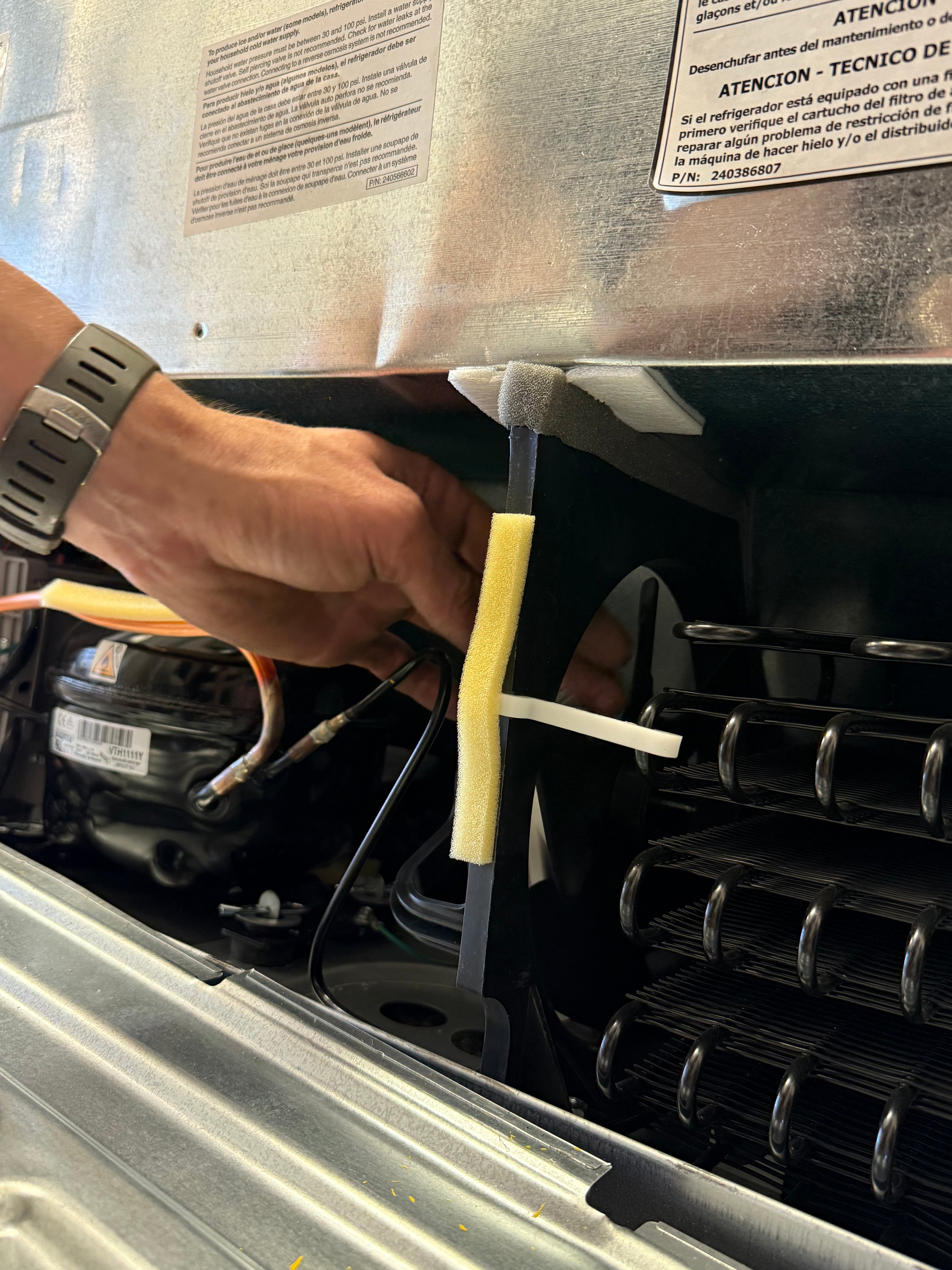 Freezer repair services in Calgary North – certified appliance technicians from SMS Appliances providing fast and reliable repairs.