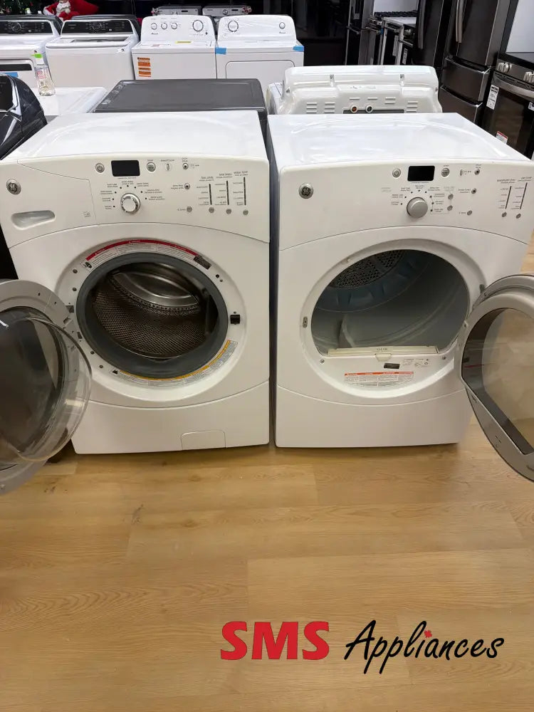 GE Washer & Dryer Set PBVH520EJ0WW Refurbished