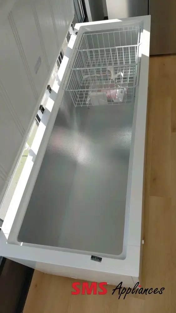 Hisense FC248D6CWD Freezer Chest Freezer Open Box