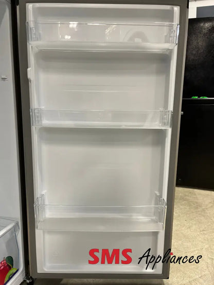 Open Box – 24’’ Fridge Hisense RT12A2CSE