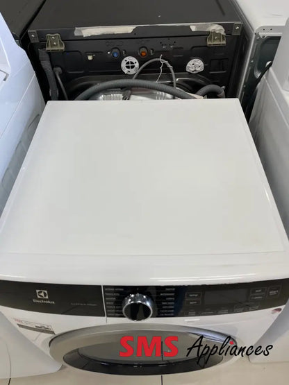 Open Box – 24’’ Washer Electrolux ELFW4222AW