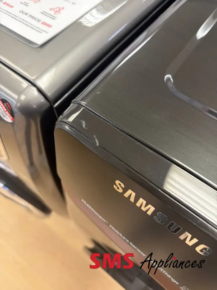 Open Box – 27’’ Dryer Samsung DVE50BG8300V