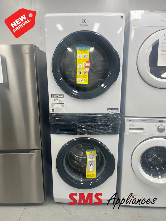 Open Box – 27’’ Laundry Set Electrolux ELTE730CAW
