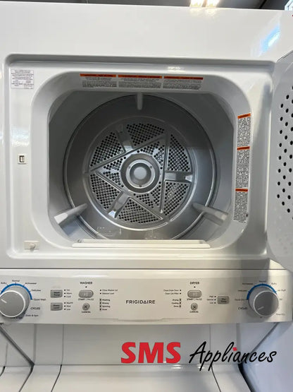 Open Box – 27’’ Laundry Set Frigidaire FLCE752CAW