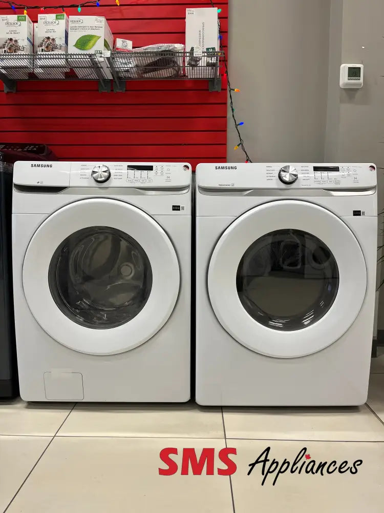 Open Box – 27’’ Laundry Set Samsung WF45T6000AW