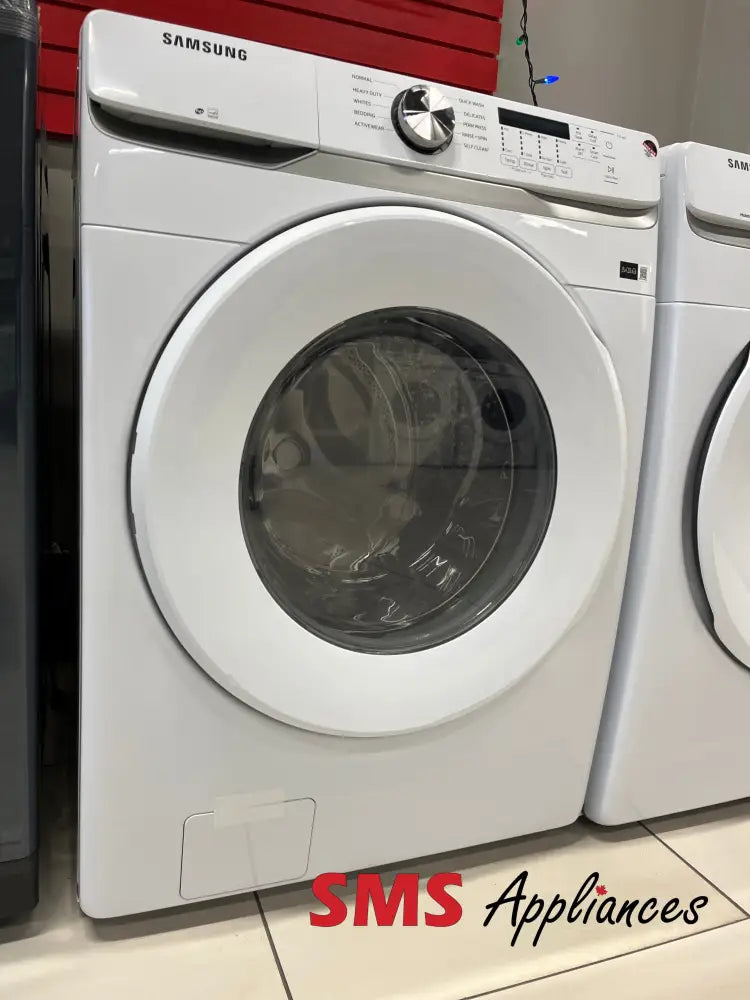 Open Box – 27’’ Laundry Set Samsung WF45T6000AW