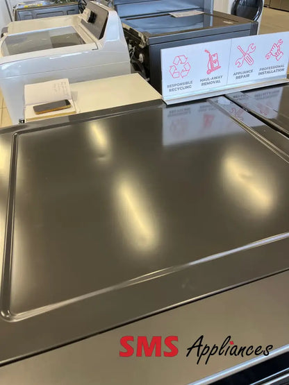 Open Box – 27’’ Laundry Set Samsung WF90F53ADSA