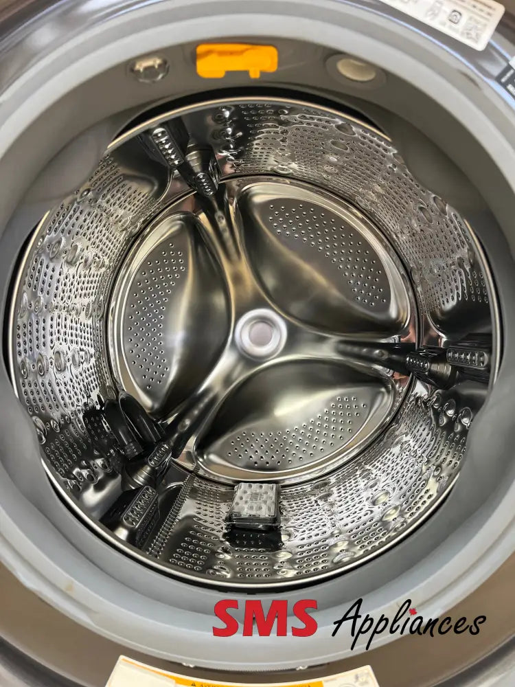 Open Box – 27’’ Washer LG WM6500HBA