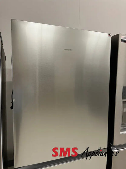 Open Box – 30’’ Fridge Samsung RB16DG6000SL