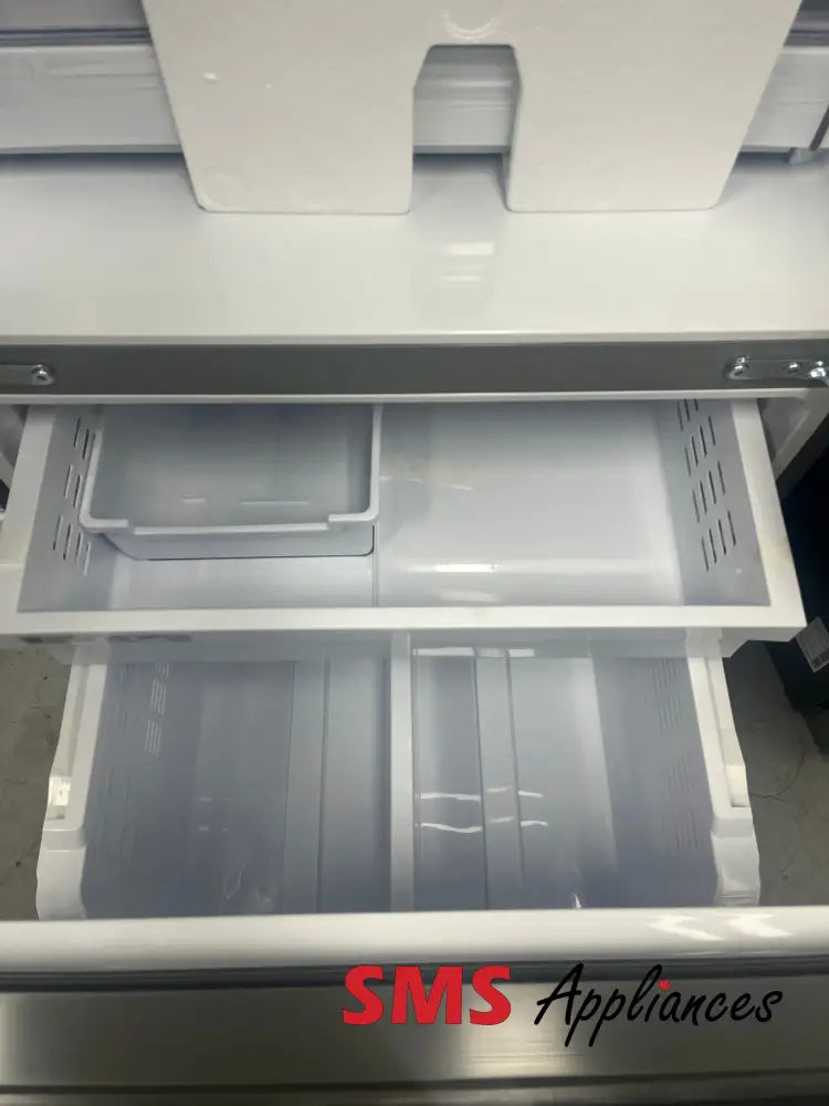 Open Box – 30’’ Fridge Samsung RF22A4111SR