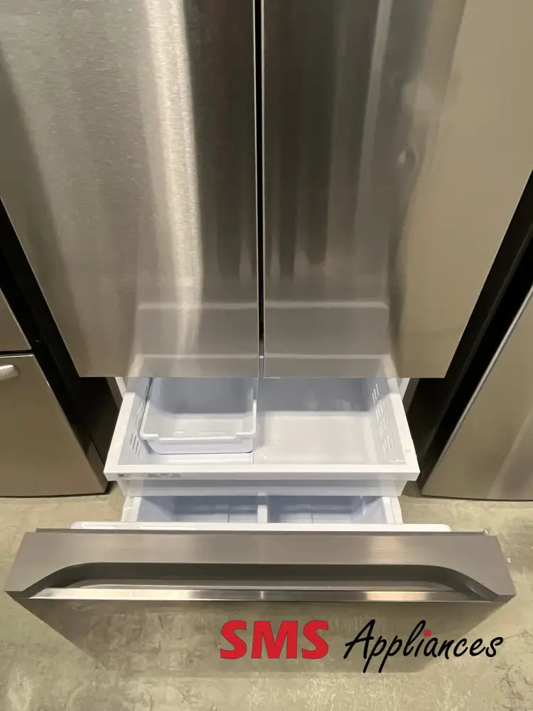 Open Box – 30’’ Fridge Samsung RF22A4111SR