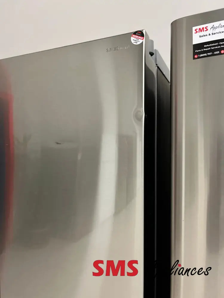 Open Box – 30’’ Fridge Samsung RF22A4111SR