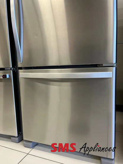 Open Box – 30’’ Fridge Whirlpool WRB329RFBM05