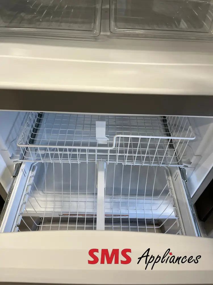 Open Box – 30’’ Fridge Whirlpool WRB329RFBM05