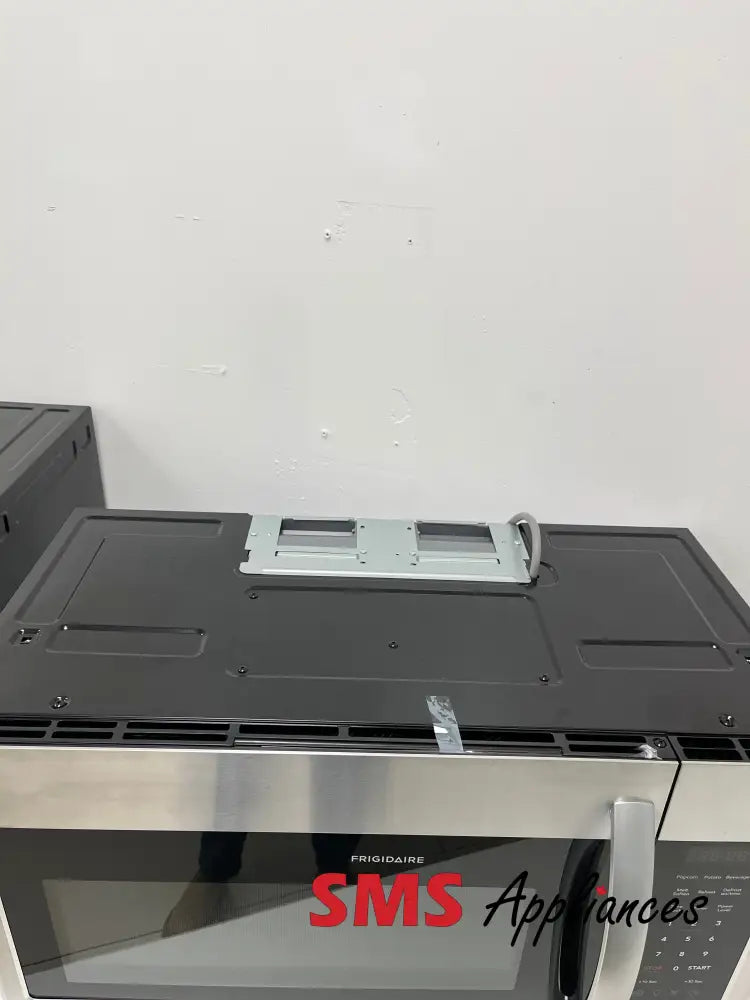 Open Box – 30’’ Microwave Frigidaire FMOS1846BSE