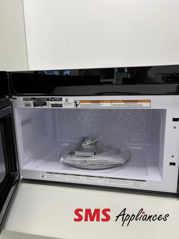 Open Box – 30’’ Microwave Frigidaire FMOW1852AS