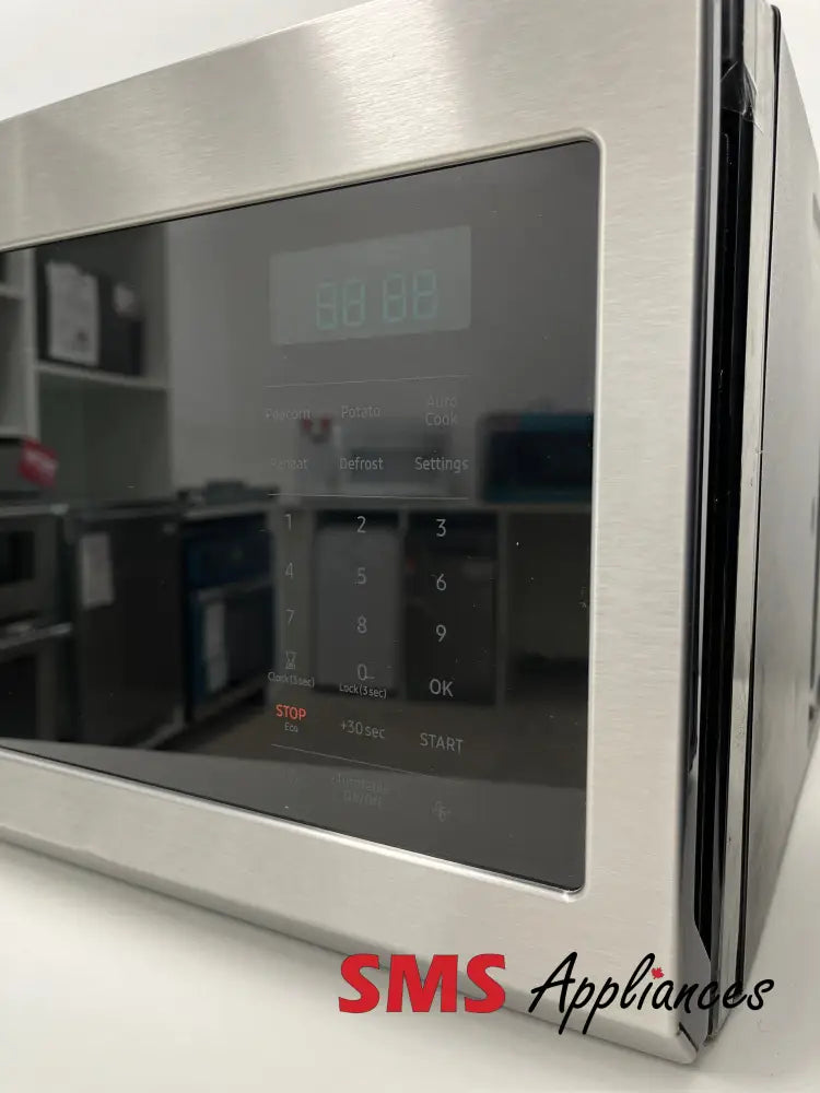 Open Box – 30’’ Microwave Samsung ME11A7510DS