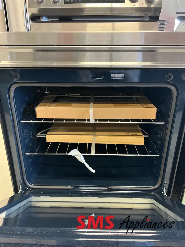 Open Box – 30’’ Stove Samsung NE63A6711SS