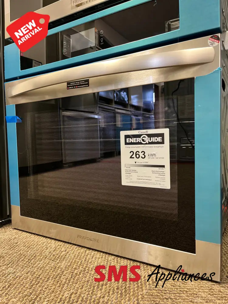 Open Box – 30’’ Wall Oven Frigidaire FCWS3027AS