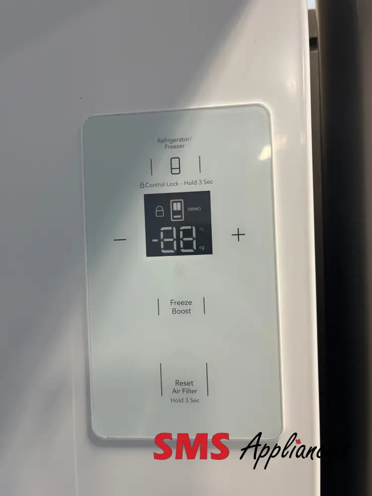 Open Box – 31’’ Fridge Frigidaire FRFG1813AV