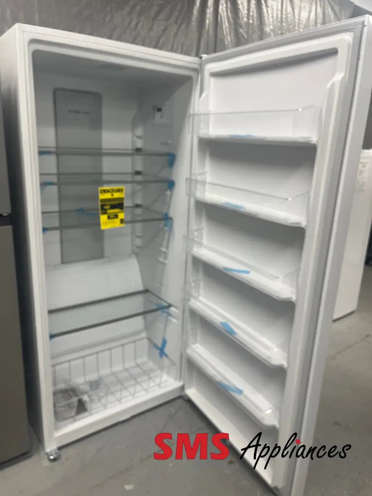 Open Box – 33’’ Fridge Frigidaire FRAE2024AW