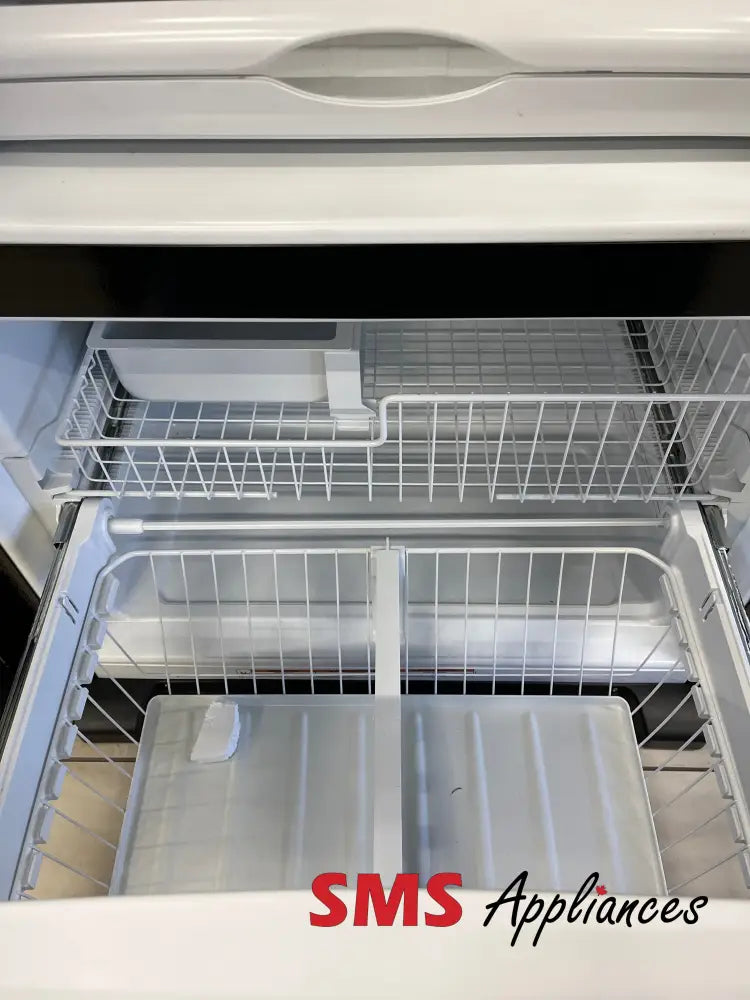 Open Box – 33’’ Fridge KitchenAid KRFF302EBS07